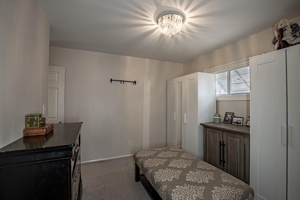 7704 E 50th Terrace — photo 34