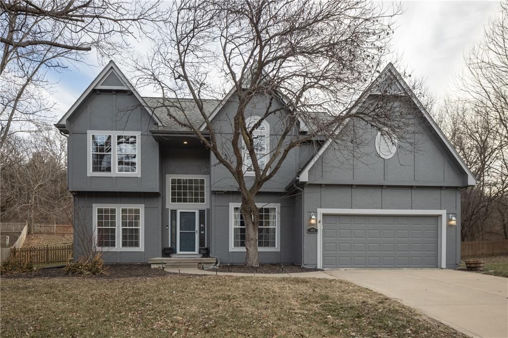 5805 Ruby Court, Lee's Summit, MO