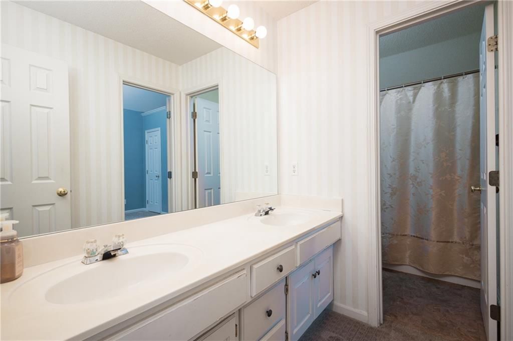 5805 Ruby Court — photo 35
