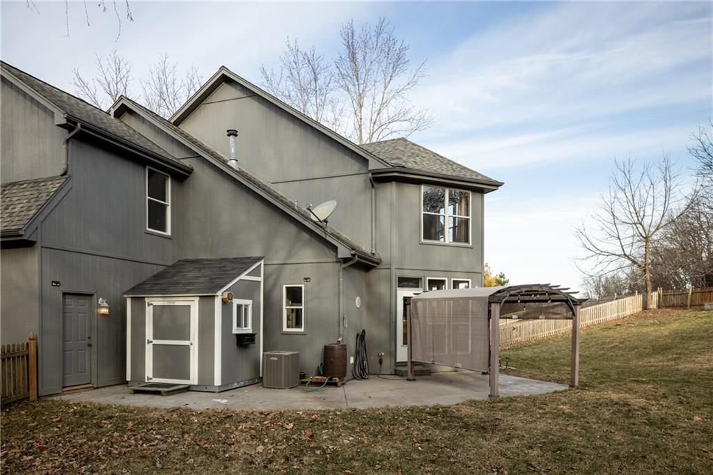 5805 Ruby Court — photo 48
