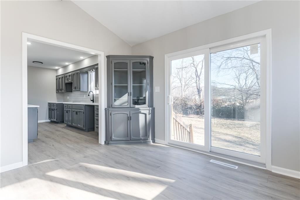 447 Sheidley Avenue — photo 13