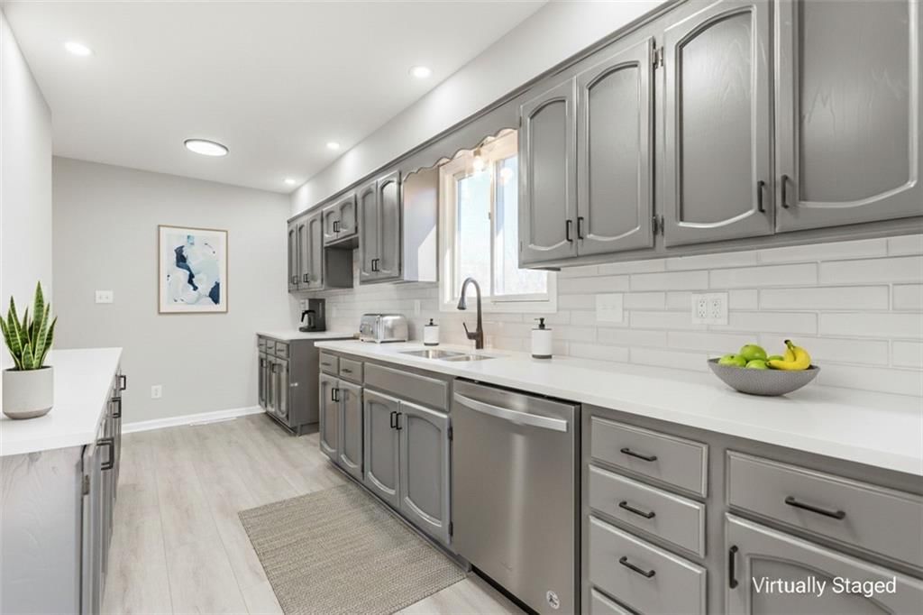 447 Sheidley Avenue — photo 16