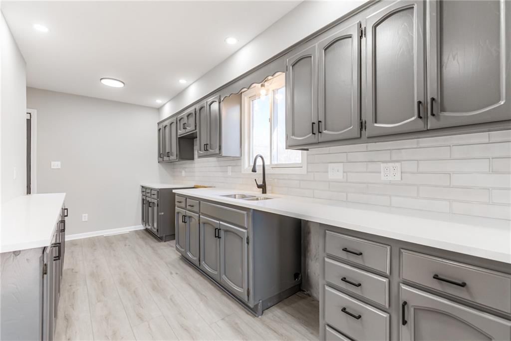 447 Sheidley Avenue — photo 17