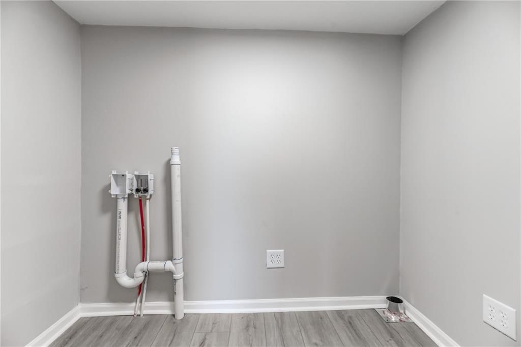 447 Sheidley Avenue — photo 21