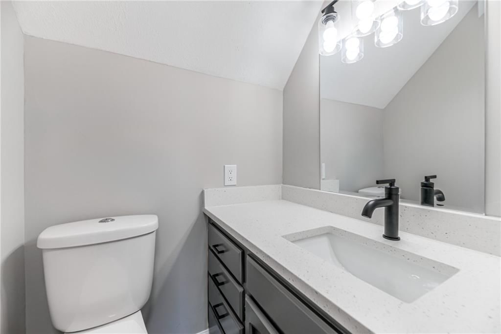447 Sheidley Avenue — photo 32