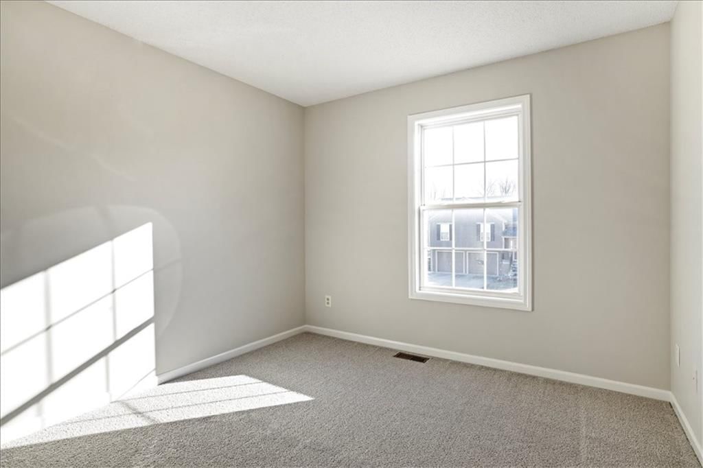 12010 White Oak Street — photo 13