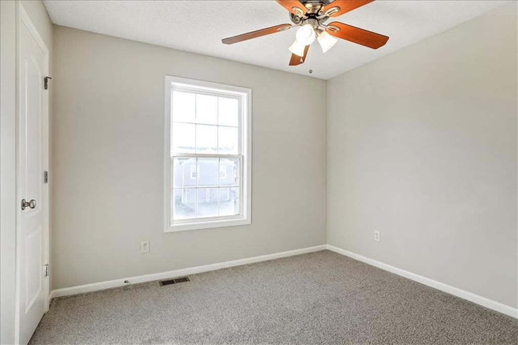 12010 White Oak Street — photo 15