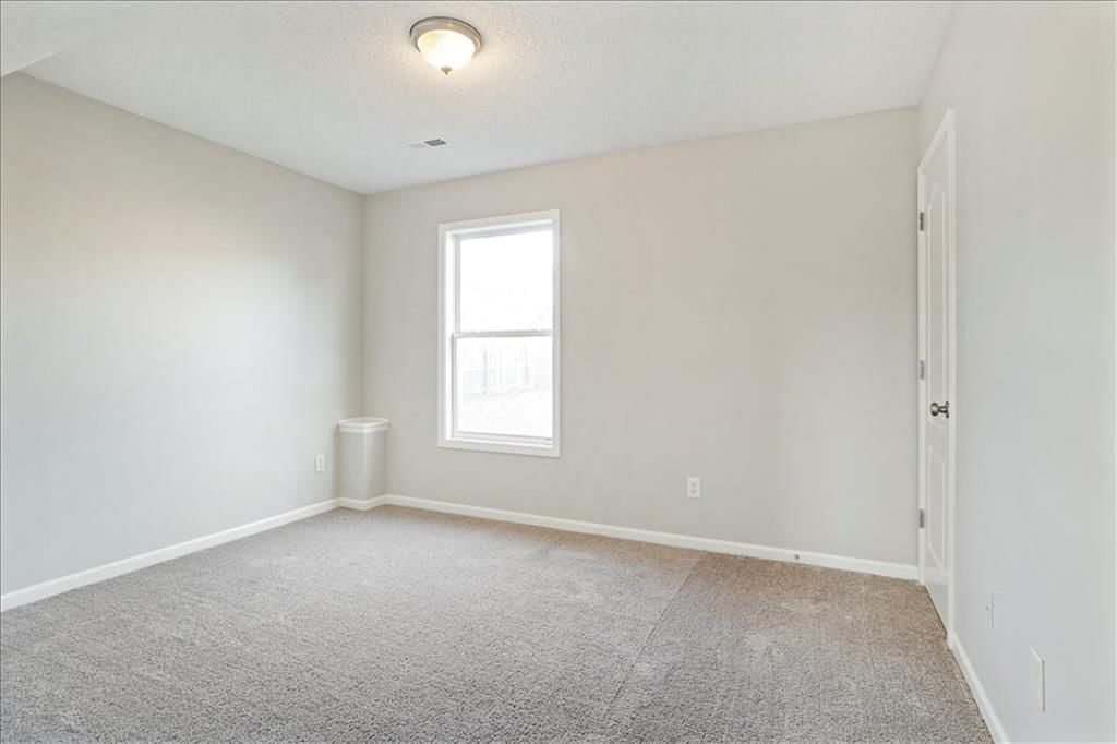 12010 White Oak Street — photo 17
