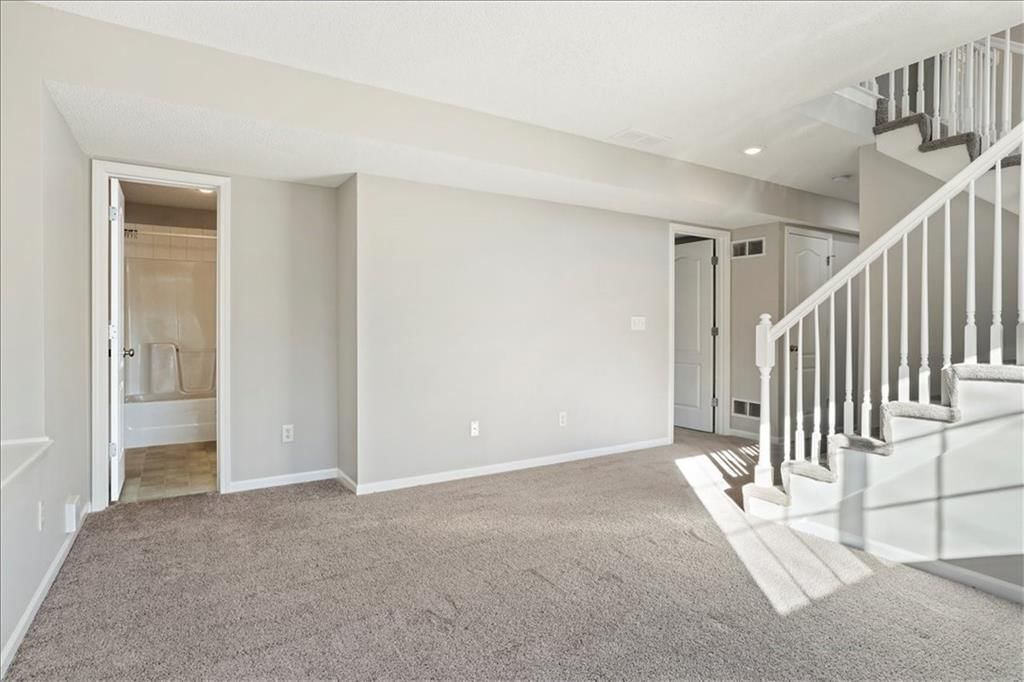 12010 White Oak Street — photo 21