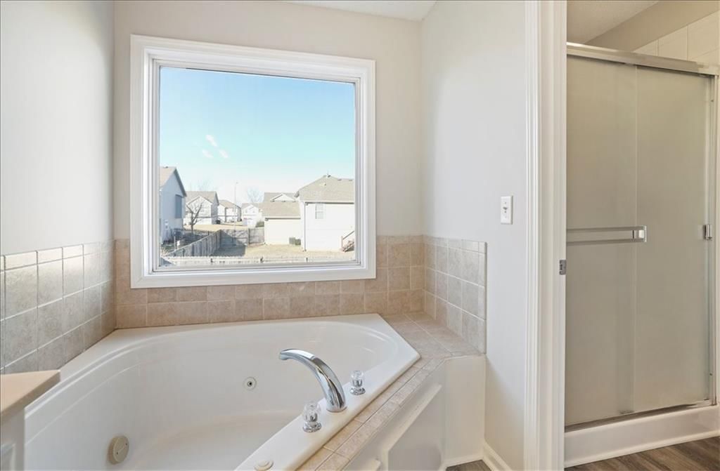 12010 White Oak Street — photo 24