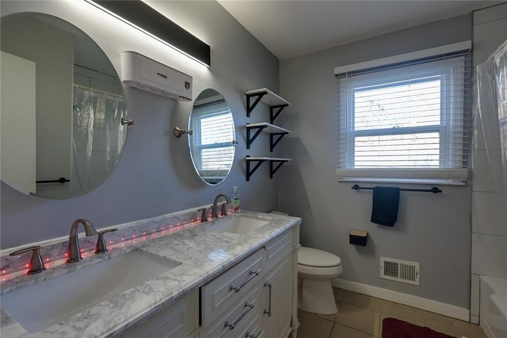 7901 Maple Avenue — photo 8