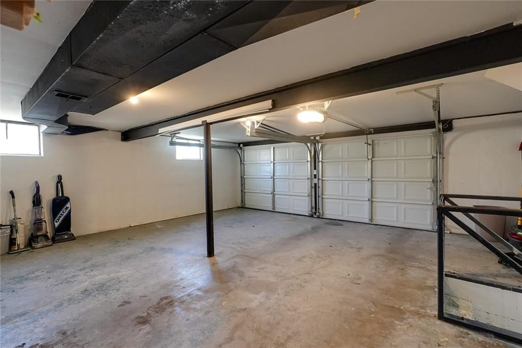 7901 Maple Avenue — photo 22