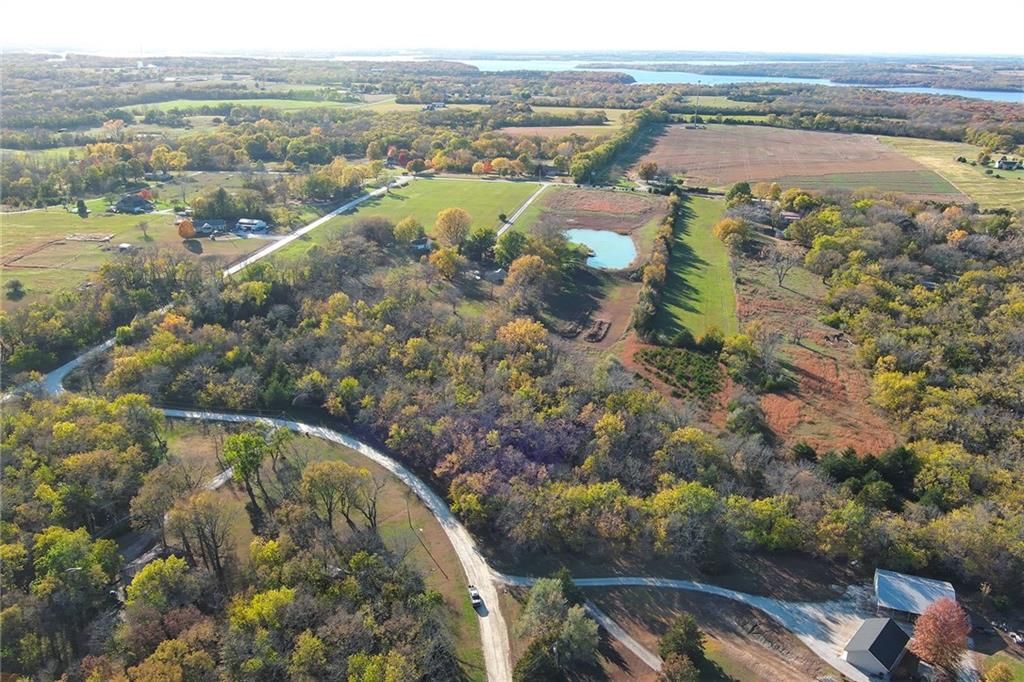 2.96 acres Morning Deer Drive — photo 2