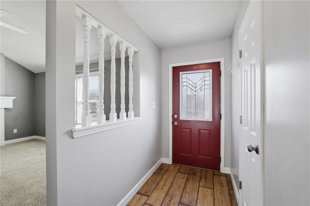 1404 NE Grand Avenue — photo 4