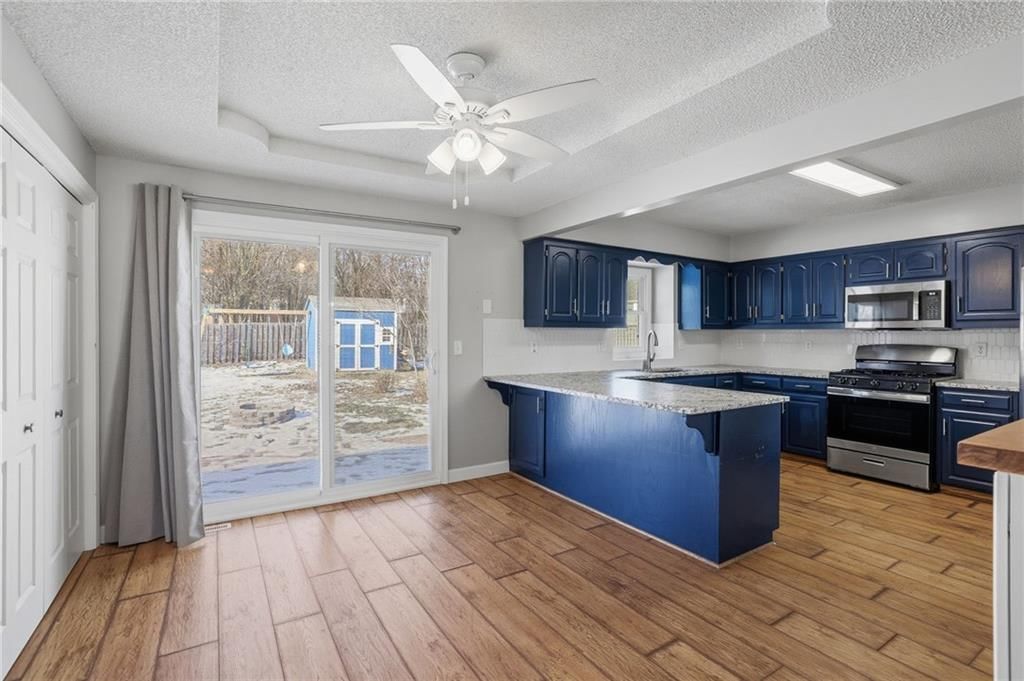 1404 NE Grand Avenue — photo 9