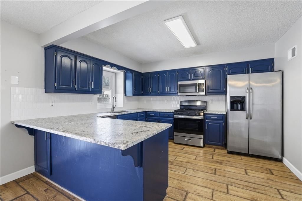 1404 NE Grand Avenue — photo 13