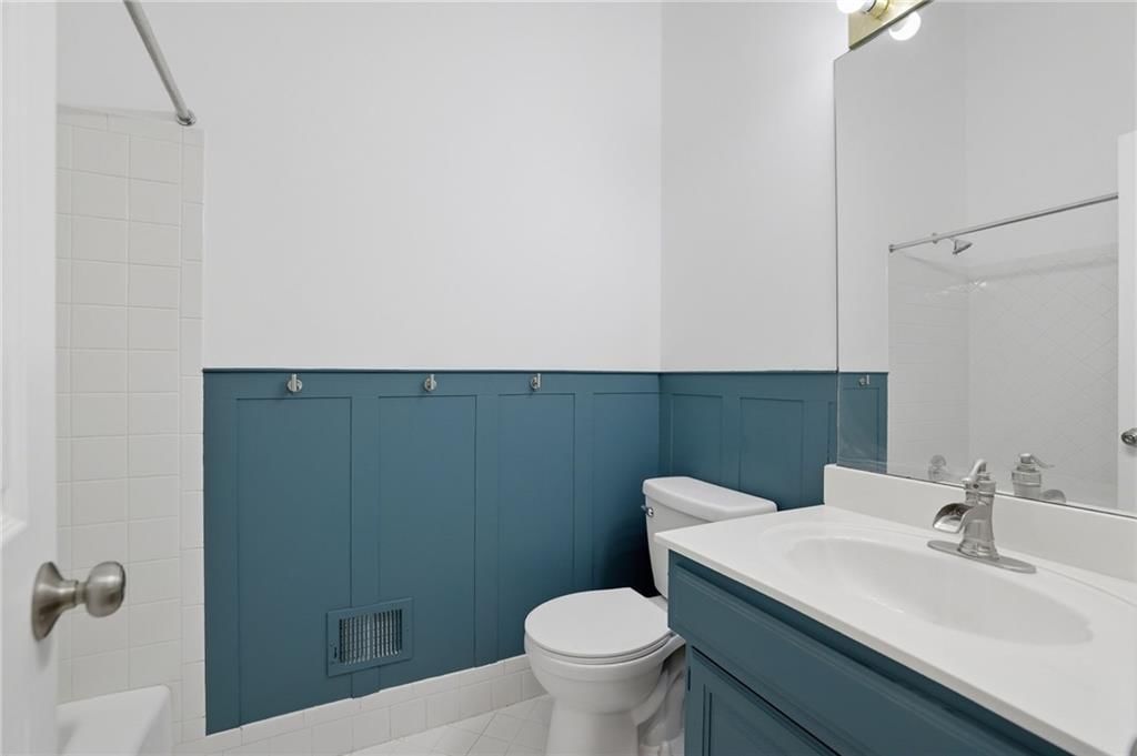 1404 NE Grand Avenue — photo 17