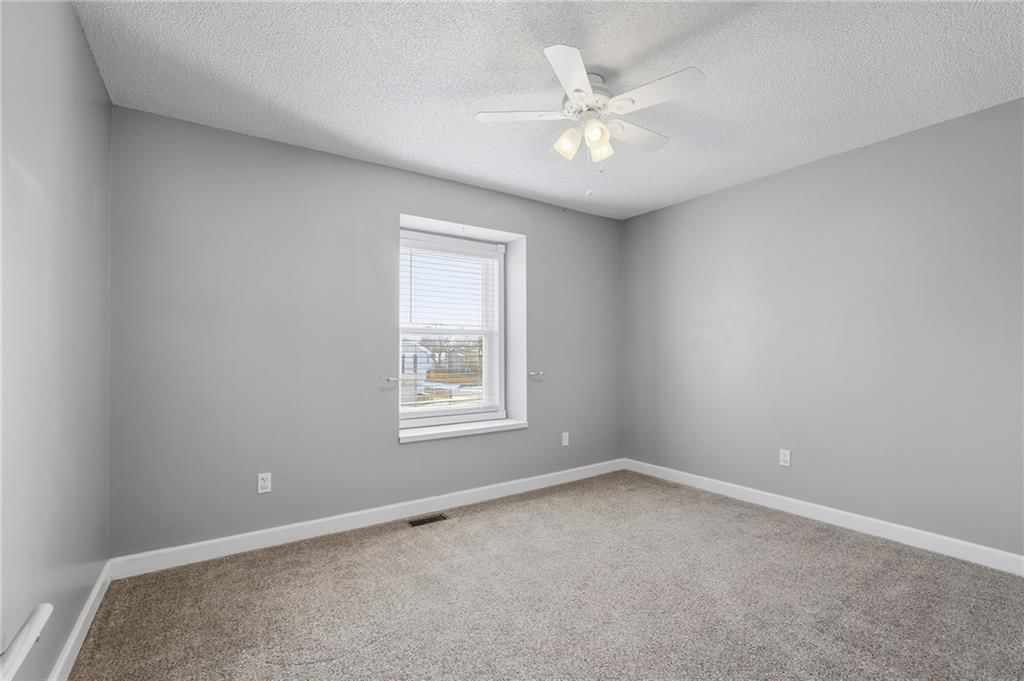 1404 NE Grand Avenue — photo 20