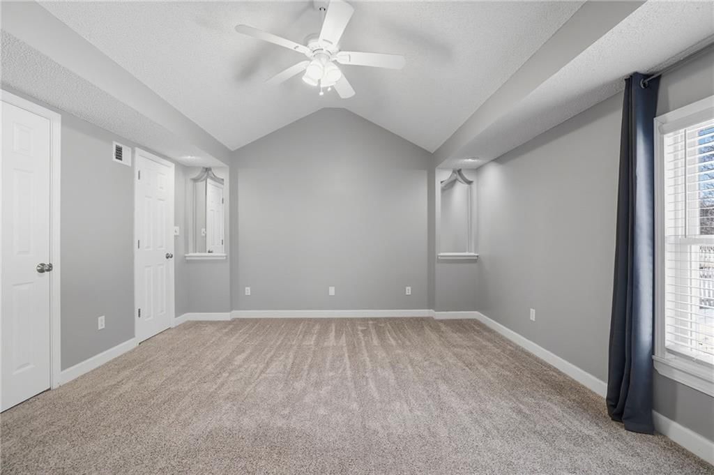 1404 NE Grand Avenue — photo 23