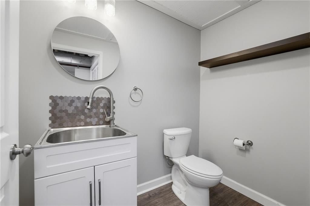 1404 NE Grand Avenue — photo 33