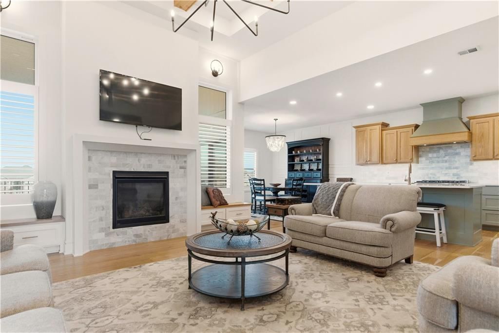 1121 SW Brookside Court — photo 8
