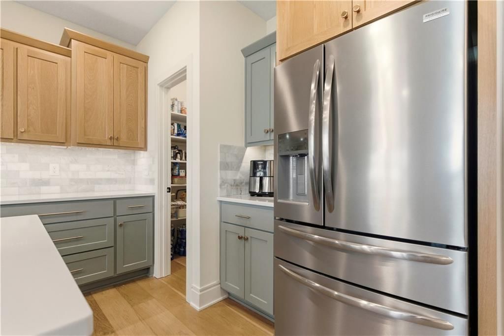 1121 SW Brookside Court — photo 16