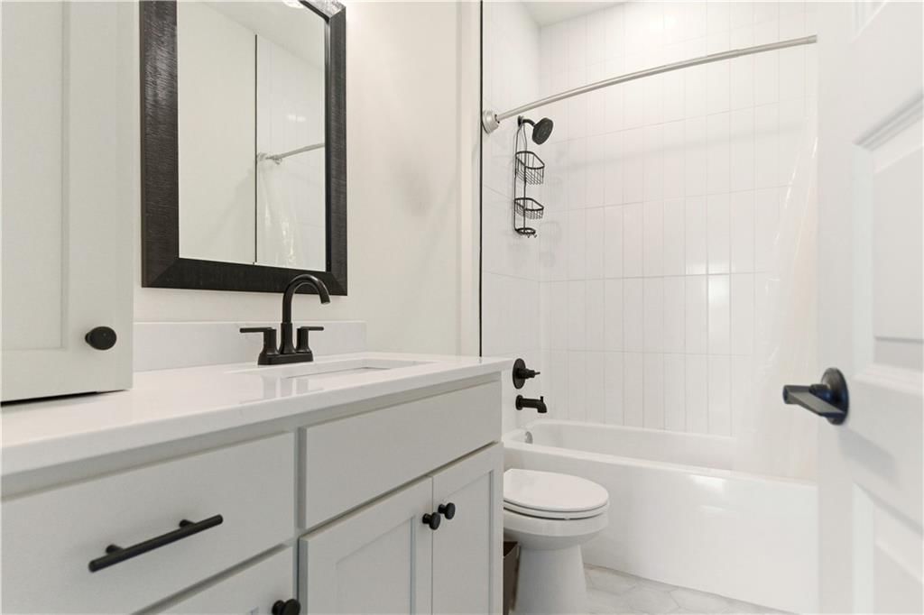 1121 SW Brookside Court — photo 29