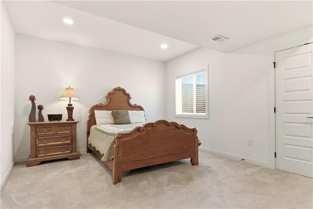 1121 SW Brookside Court — photo 40