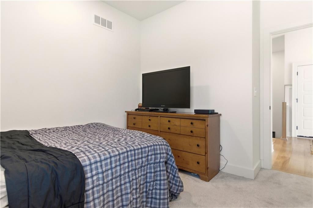 1121 SW Brookside Court — photo 43