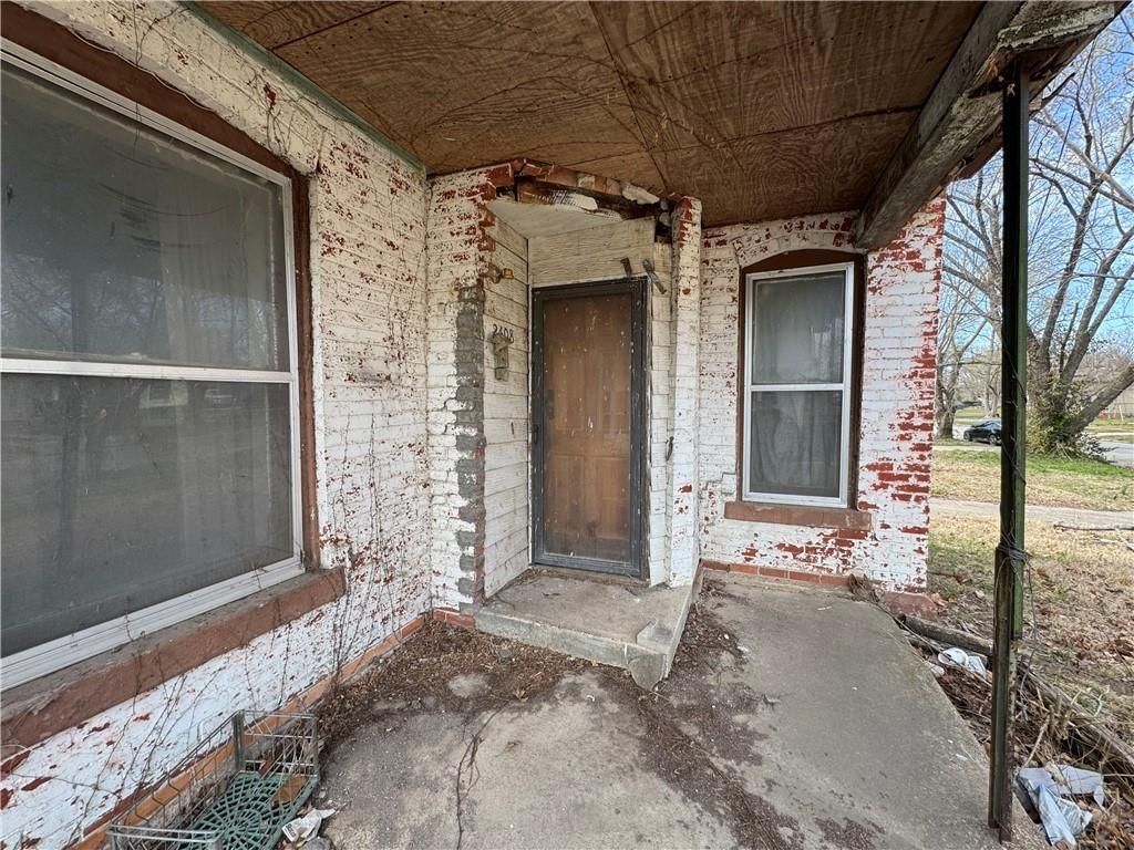 2408 Stevens Avenue — photo 3