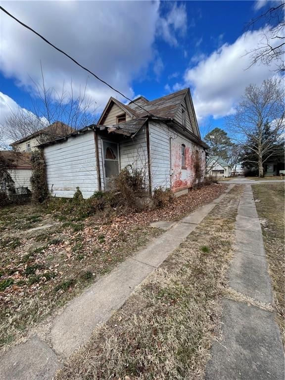 2408 Stevens Avenue — photo 4