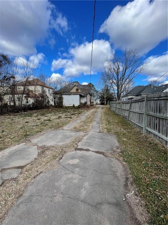 2408 Stevens Avenue — photo 5