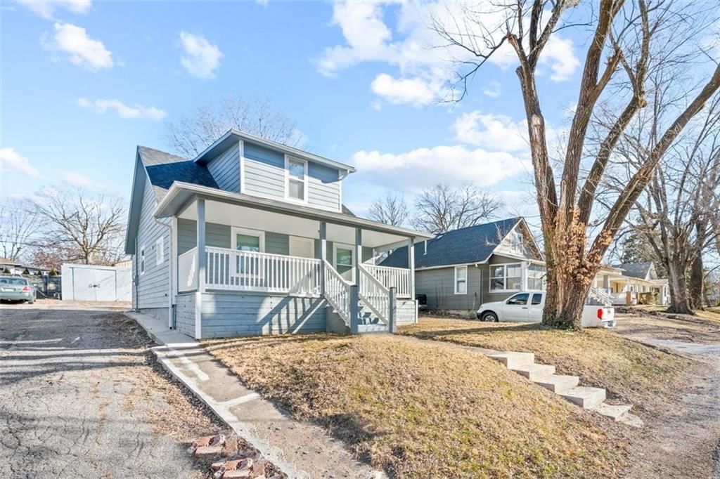 1515 S Home Avenue — photo 3