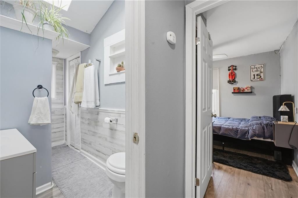 13726 Winchester Avenue — photo 14