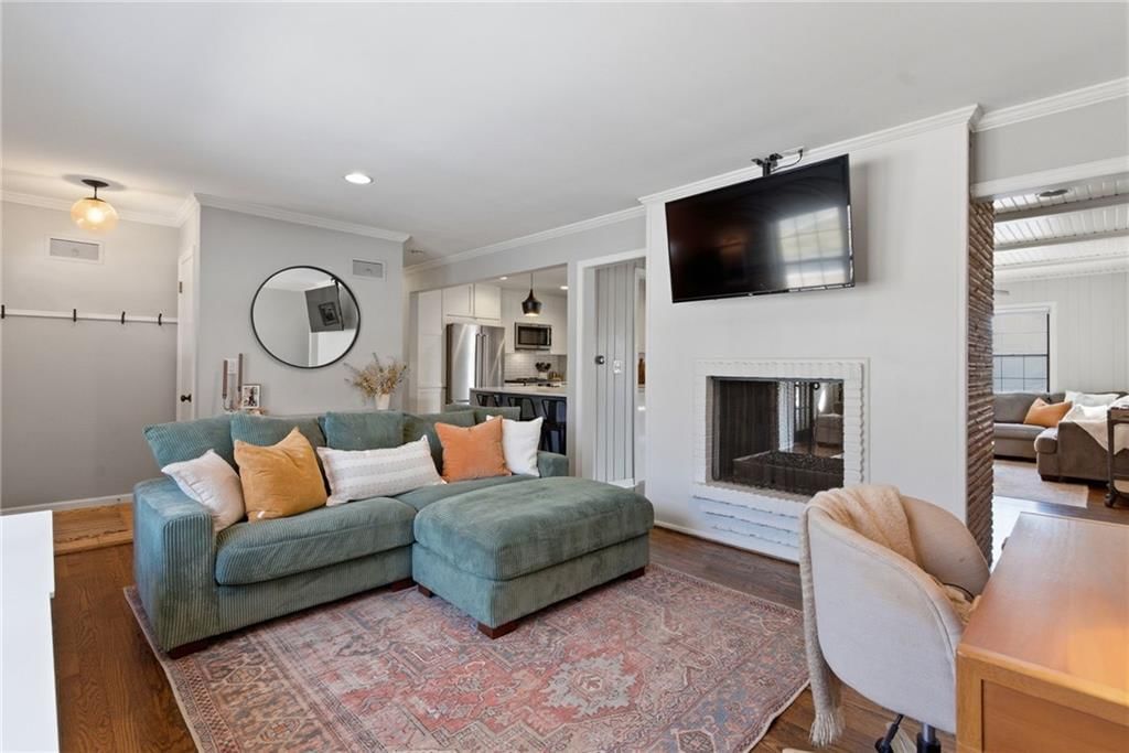 6319 Maple Drive — photo 3