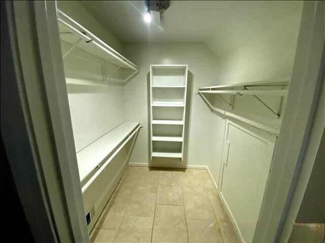 1400 COTTONWOOD Drive — photo 9