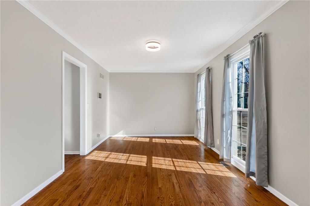 14040 W 113th Street — photo 9