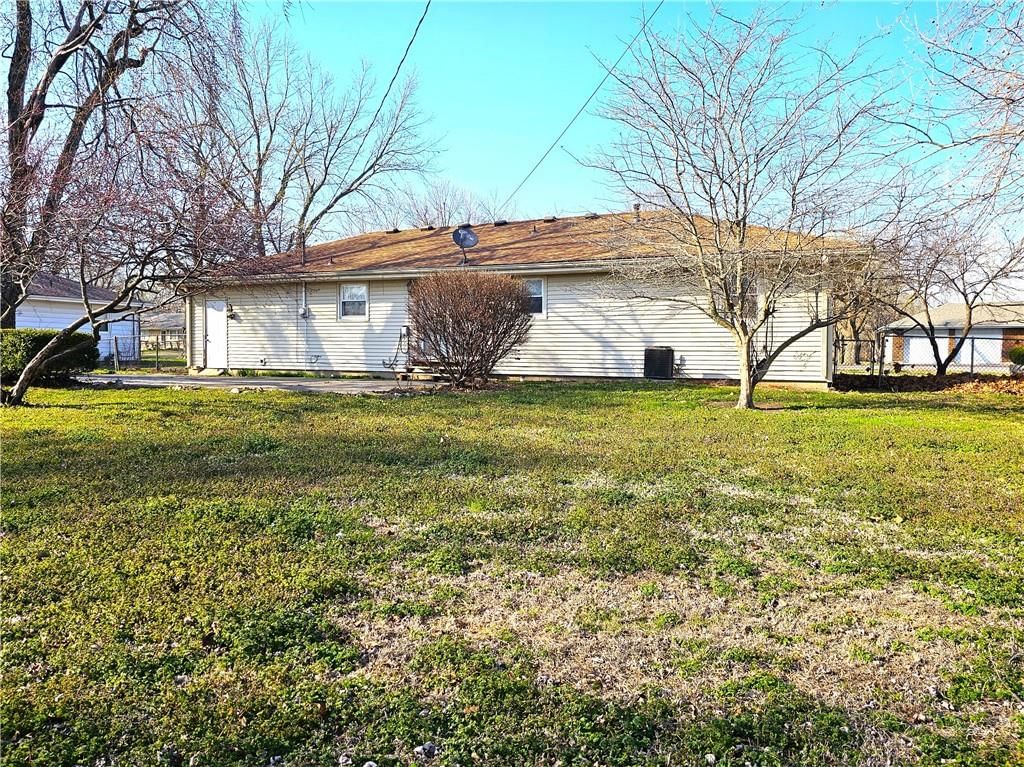 505 Morningside Drive — photo 2