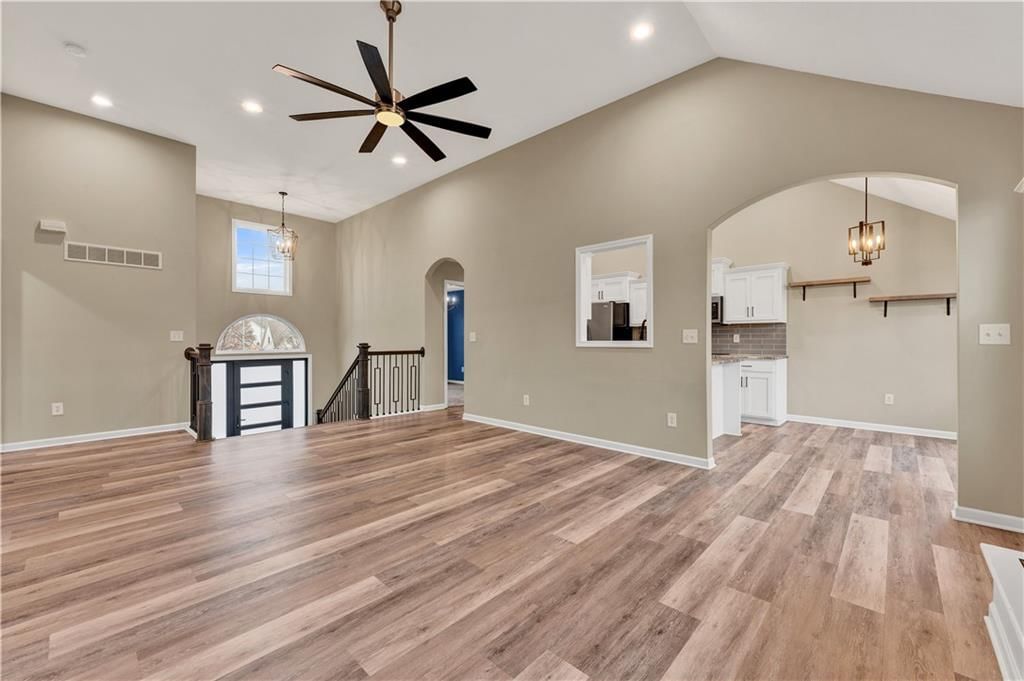 114 Deerfield Drive — photo 31