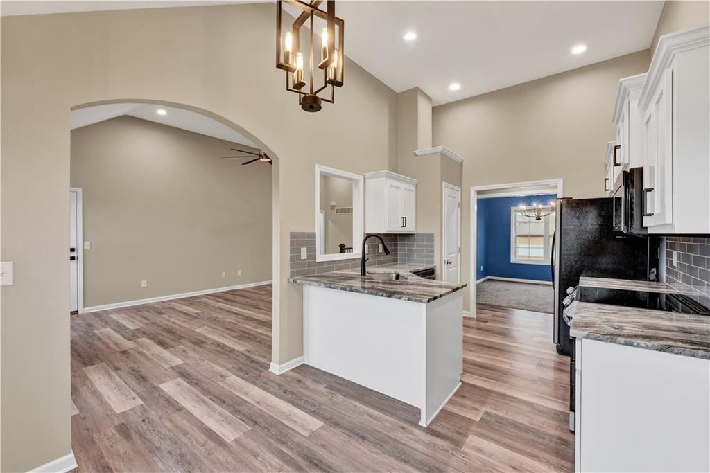 114 Deerfield Drive — photo 38