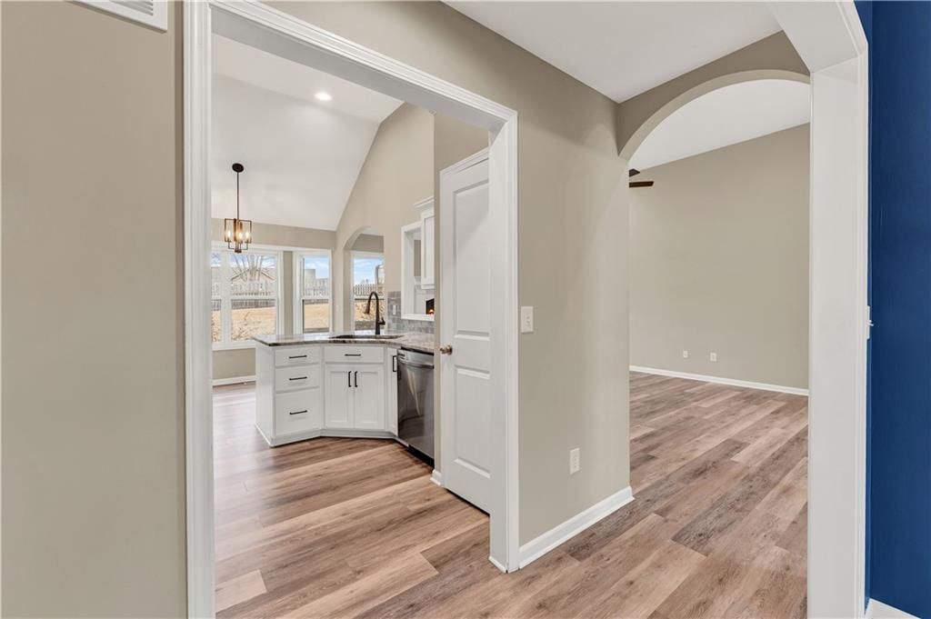 114 Deerfield Drive — photo 48
