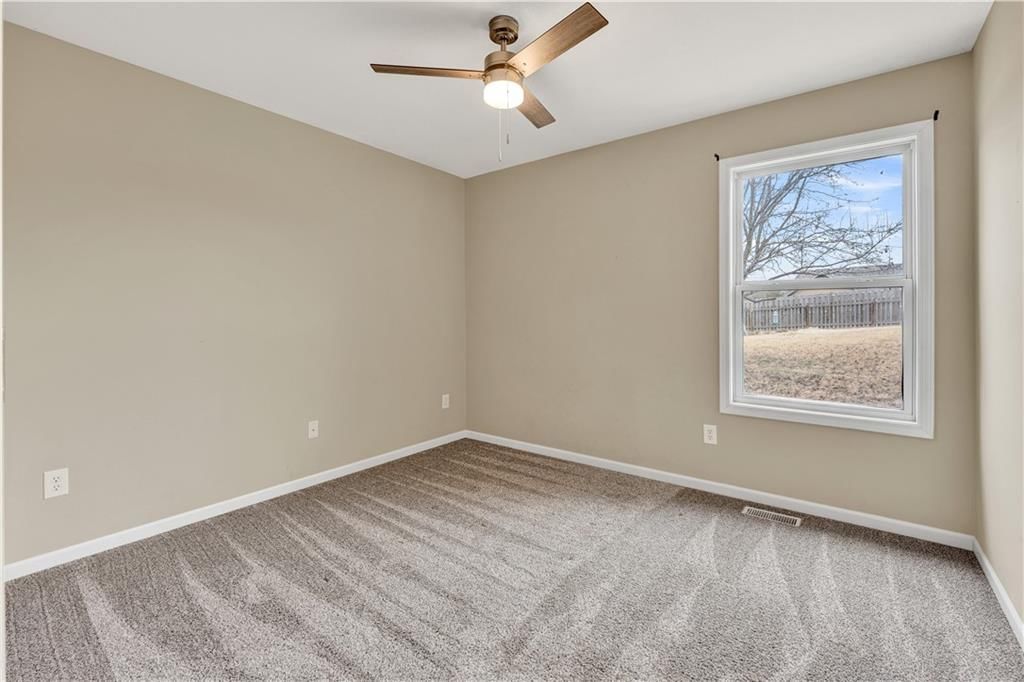 114 Deerfield Drive — photo 58