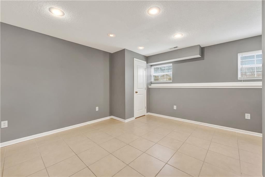 114 Deerfield Drive — photo 79