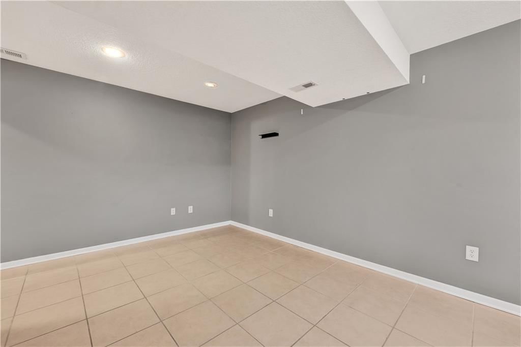 114 Deerfield Drive — photo 80