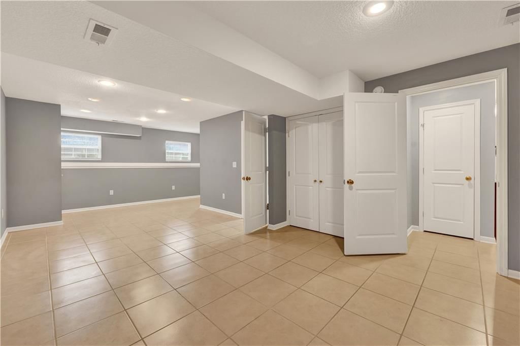 114 Deerfield Drive — photo 85