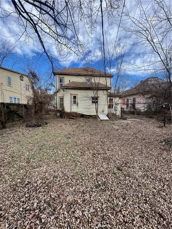 2414 Stevens Avenue — photo 2