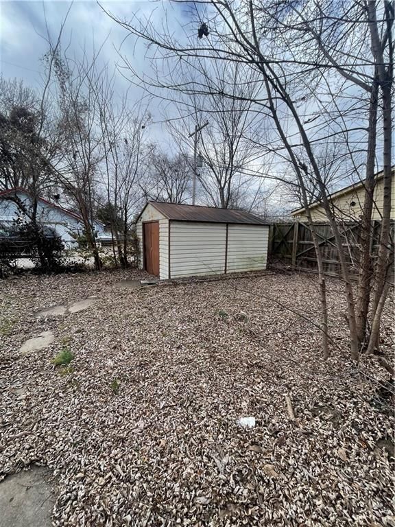 2414 Stevens Avenue — photo 3
