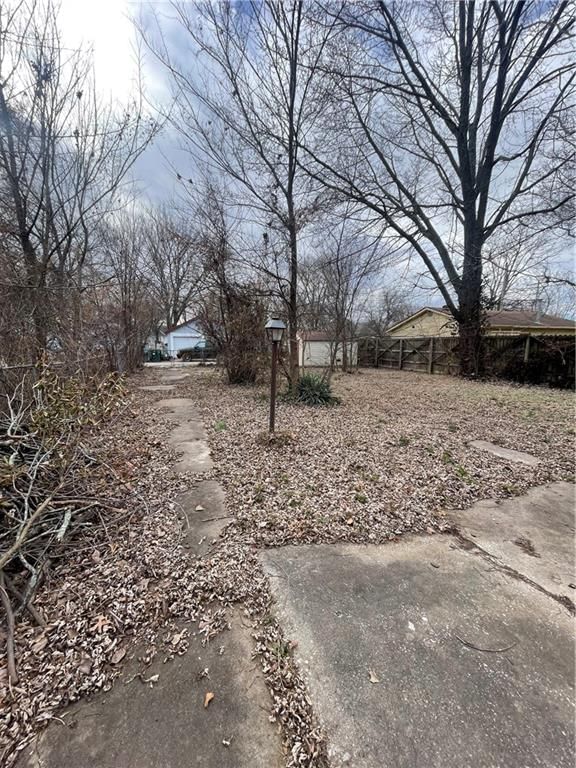 2414 Stevens Avenue — photo 4