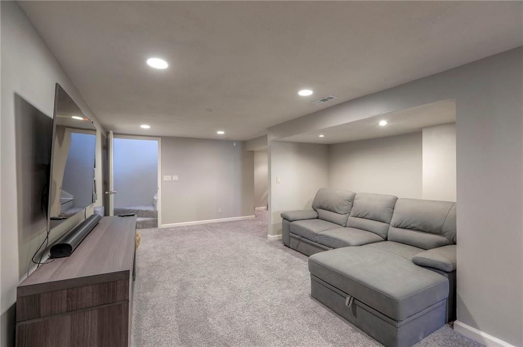 11311 E 50th Street — photo 22