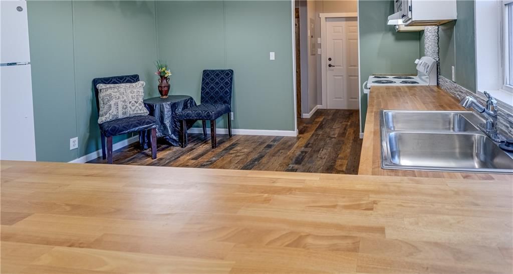 618 Locust Street — photo 11